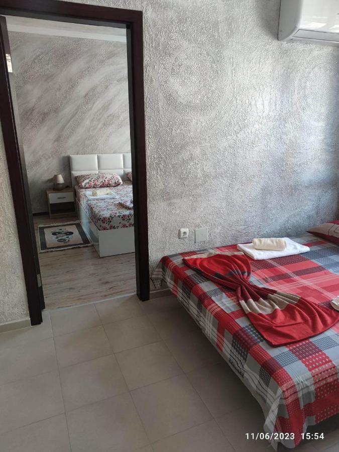 Apartament Piero Pomorie Exteriör bild